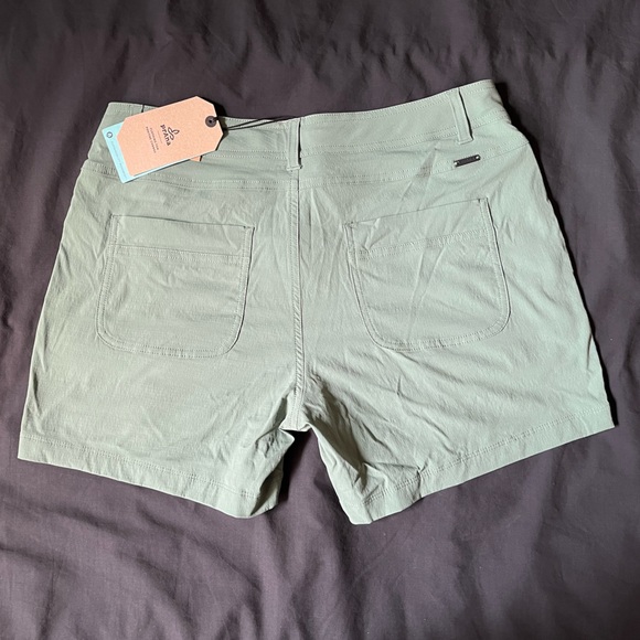 Prana Revenna Shorts - Size 12 - Picture 3 of 6